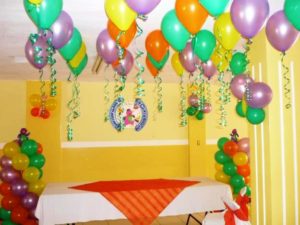como-hacer-decoracion-con-globos-para-cumpleanos-1